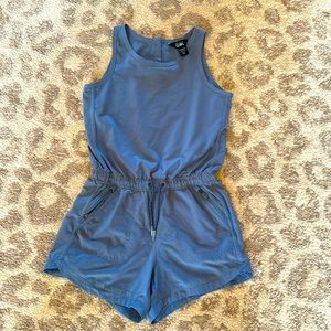 EUC Athleta Girl romper Size S/7
